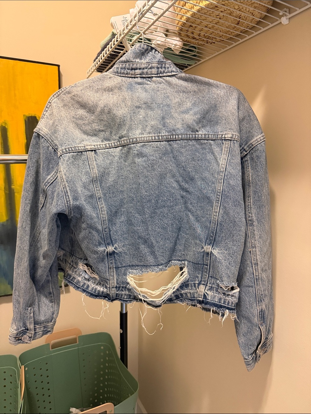Vervet Distressed Cropped Denim Jacket - Light Blue - Picture 7 of 8